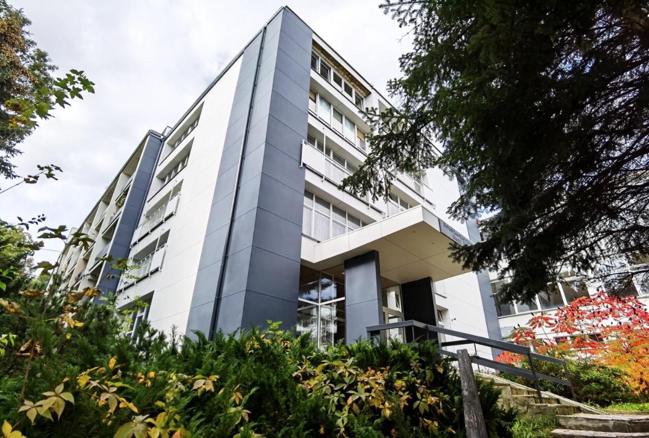 Apartament Z Widokiem Na Park โปลานิซา-สดรอยจ์ ภายนอก รูปภาพ